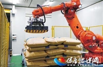 機器人上崗降本增效